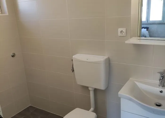 Dragiv 2 Brdo48 Гостевой дом *