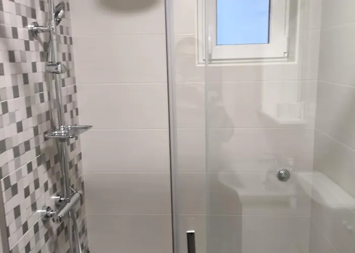 Гостевой дом Dragiv 2 Brdo48 *